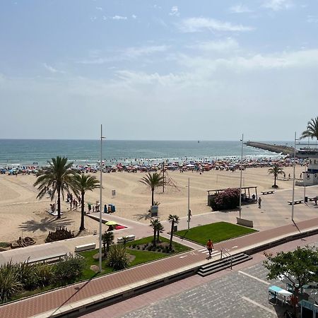 Apartamento 1ª Linea De Playa - Con Piscina Y Parking Playa de Gandia Dış mekan fotoğraf