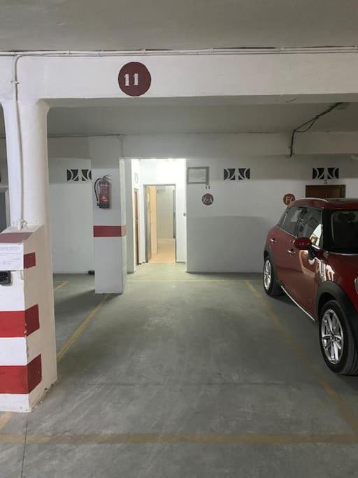Apartamento 1ª Linea De Playa - Con Piscina Y Parking Playa de Gandia Dış mekan fotoğraf